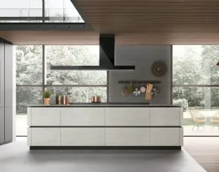 Cucina Moderna con isola Metropolis v10 in materico Cemento Bianco e Pet Grau di Stosa