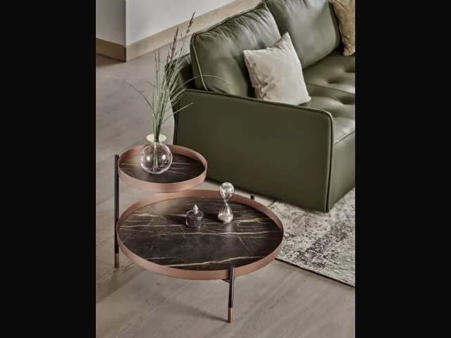 Tavolino Planet con piani in SuperMarmo e struttura in acciaio laccato di Bontempi