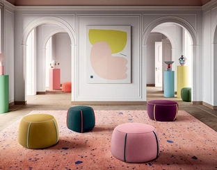 Pouf divertente, morbido e creativo in tessuto colorato sfoderabile Prince di Felis