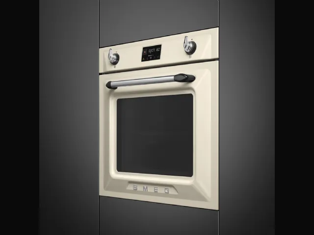 Forno SO6606APNR Dolce Stilnovo Multitech di Smeg