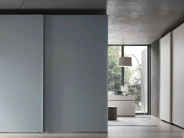 Armadio con anta scorrevole Dual di Maronese