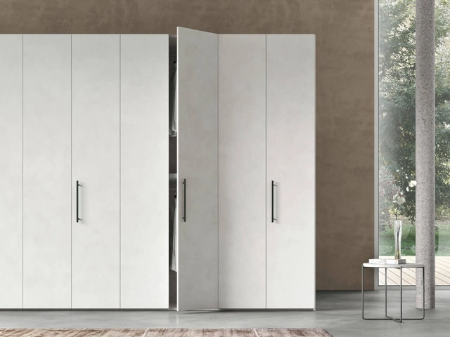 Armadio Liscia Anta battente di Maronese