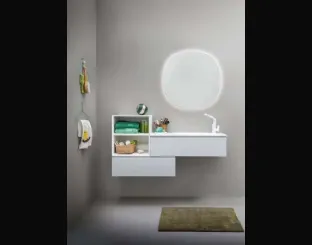 Mobile da bagno sospeso in laccato bianco opaco e top in Corian Memento 04 di Birex