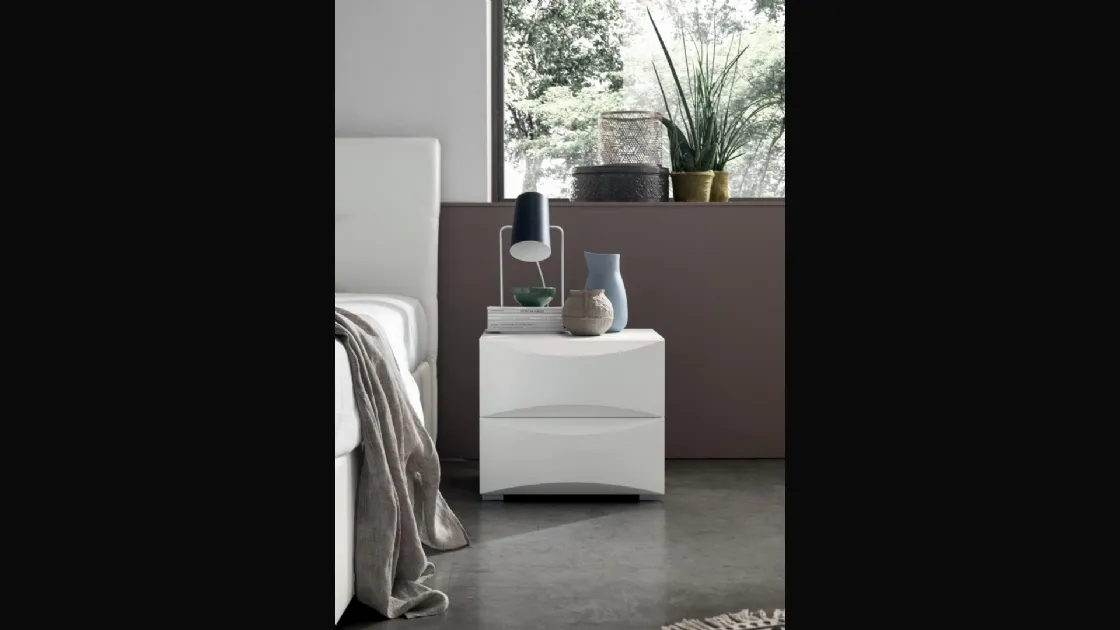 Comodino Smile in laccato Bianco di Maronese Acf