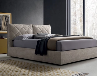 Letto in tessuto con testiera trapuntata e imbottita Allen Felis