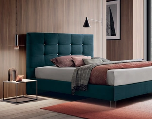 Letto in tessuto imbottito con testiera importante Dennis di Felis