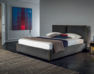 Letto in tessuto con testiera imbottita Luis di Felis