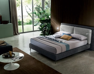 Letto in tessuto con testiera dotata di luci a LED per la lettura Penny di Felis