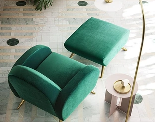 Poltrona in tessuto con piedini in metallo Wendy di Felis