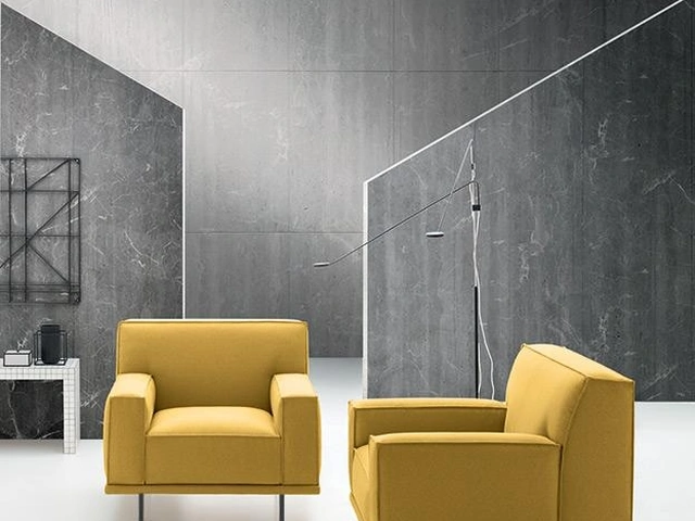 Poltrona in tessuto imbottito Young di Felis