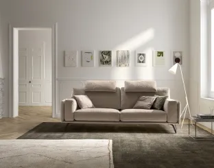 Divano lineare moderno in tessuto Living Bright di Samoa