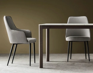 Sedia Kelly di Maronese