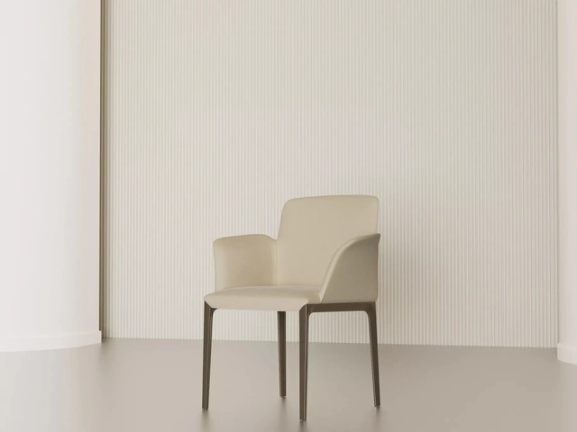 Sedia con braccioli Opera in pelle di Bontempi