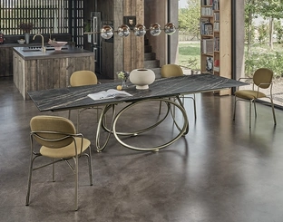 Tavolo Louis in SuperMarmo di Bontempi