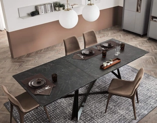 Tavolo con allunghe Poker di Maronese