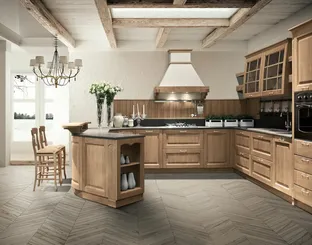 Cucina Classica con penisola Bolgheri 08 in Rovere Natura di Stosa