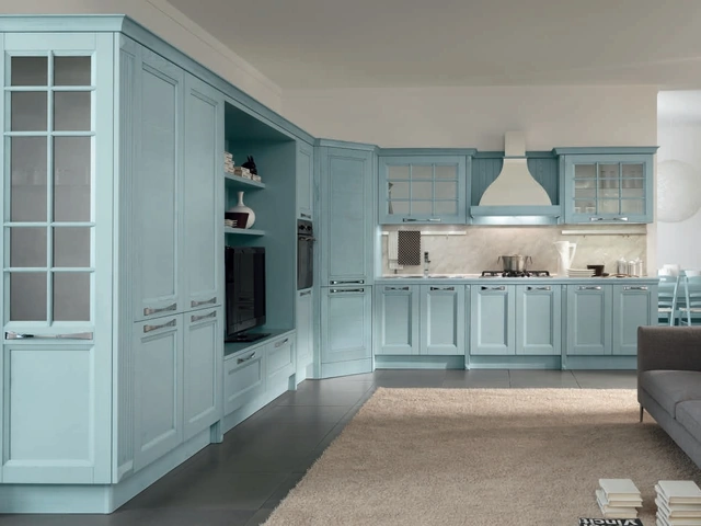 Cucina Classica Ylenia in legno decapato Avio di Aran