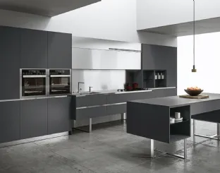 Cucina Design con isola Sipario in Fenix Grigio Bromo di Aran