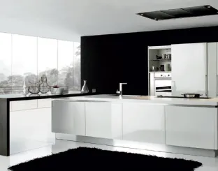 Cucina Design Volare con isola in laccato Bianco lucido di Aran