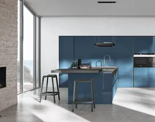 Cucina Moderna con penisola Color Trend 06 di Stosa