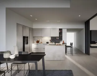 Cucina Moderna laccata opaca con penisola Luce Composizione 04 di Prima Cucine