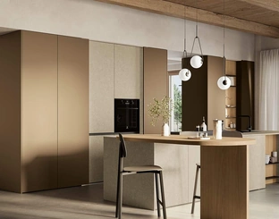 Cucina Moderna con penisola Domino Composizione 01 in laccato caramello di Prima Cucine